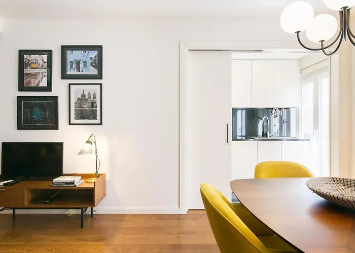 Lejlighed Jp40 - Secret 2 Bedrs Spot In The Heart Of The Antiques!